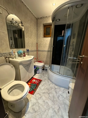 Vand apartament 2 camrere