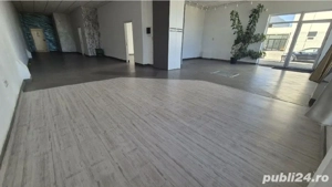 Showroom,birouri,depozitare - imagine 3
