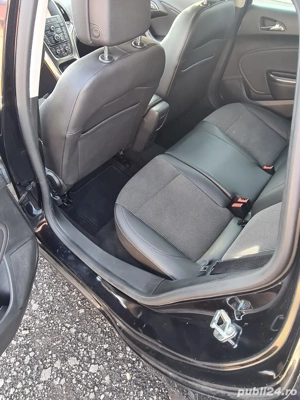 Opel Astra J - imagine 3