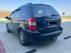 Vând Kia Carnival - 7 locuri - imagine 4