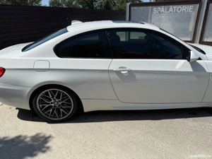 BMW Seria 3 335i America - imagine 3