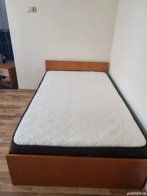 Pat de vanzare cu saltea inclusa