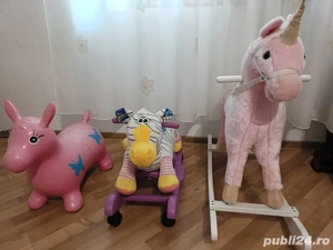 Jucarii din lemn si plastic