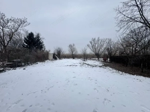 Teren 887 mp pe malul Lacului Snagov | retras la liniște | Santu Florești