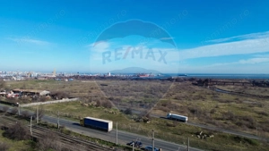 Teren industrial de vanzare, zona Poarta 7, Constanta - imagine 8