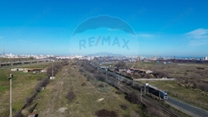 Teren industrial de vanzare, zona Poarta 7, Constanta - imagine 2