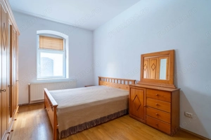 Apartament central la casă, spațios, ideal pentru familie numeroasă. - imagine 14