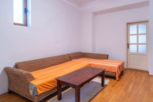 Apartament central la casă, spațios, ideal pentru familie numeroasă. - imagine 10