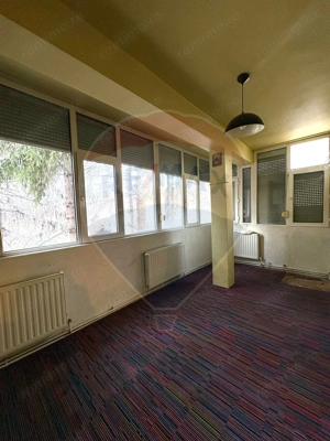 Apartament cu 3 camere la curte comuna, in zona Romanilor - imagine 4