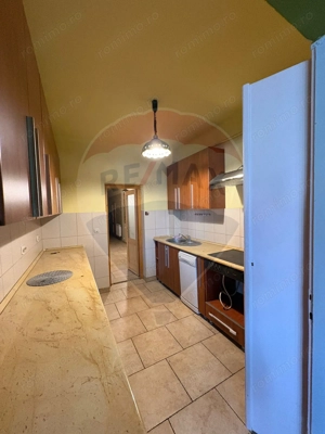 Apartament cu 3 camere la curte comuna, in zona Romanilor - imagine 8