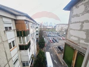Apartament cu 3 camere de vânzare în zona Nufarul - imagine 10