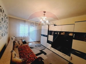 Apartament cu 3 camere de vânzare în zona Nufarul - imagine 6