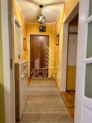 Apartament cu 3 camere, 2 balcoane, 2 bai,etaj intermediar, - imagine 7