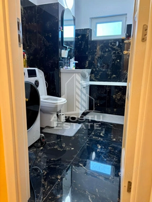 Apartament cu 3 camere, 2 balcoane, 2 bai,etaj intermediar, - imagine 9