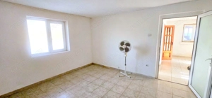 Casa individuala + 900 mp teren proprietate -Sendreni, jud. Galati - imagine 13