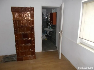 Casa Ianova, 2corpuri, 3 camere, 1500mp teren - imagine 6