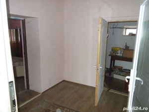 Casa Ianova, 2corpuri, 3 camere, 1500mp teren - imagine 10