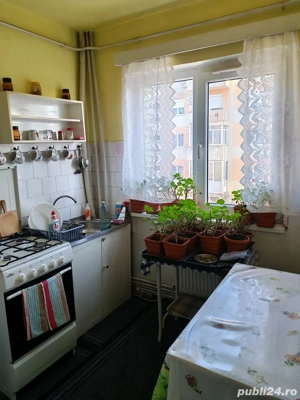 Vand apartament cu 2 camere in micro I