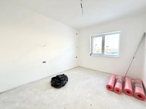 Duplex elegant, 3 camere, 72 mp utili, 300 mp teren - Dumbravita  - imagine 6