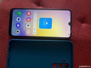 Samsung A25 5G 128GB memorie si 6GB RAM