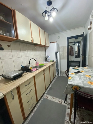 Închiriez ap 3 camere cu centrala la preț inghetat - imagine 10