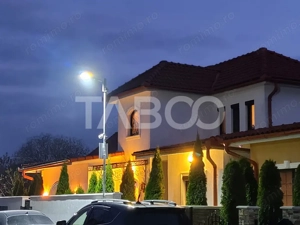 Casa deosebita cu finisaje de lux si teren de 308 mp Selimbar Sibiu - imagine 16