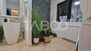 Casa deosebita cu finisaje de lux si teren de 308 mp Selimbar Sibiu - imagine 13