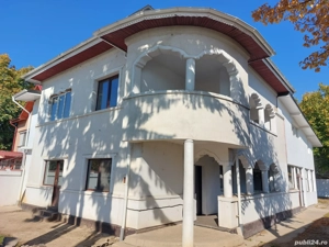 Afumați IF - casă vilă mare, cu 8 dormitoare, 7 băi, amplasată pe DN 2