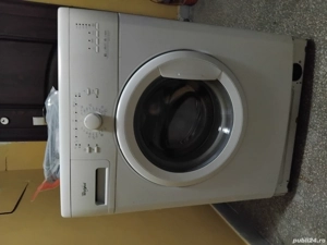 Vînd mașina de spălat !!!