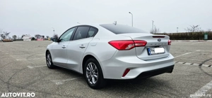 Ford focus berlina 2023 - imagine 10
