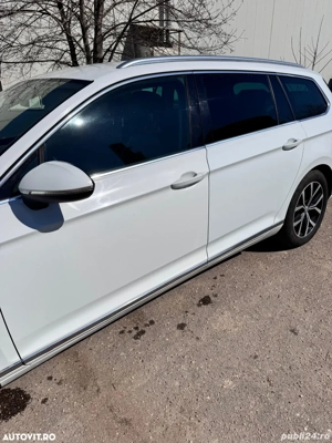 Volkswagen Passat 2.0 TDI (BlueMotion Technology) DSG Highline - imagine 9