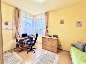 Casa spatioasa pentru familie | curte generoasa | liniste si intimitate - imagine 20