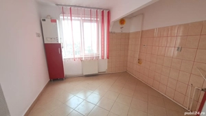 Ap.3 cam.cf1d Calea Galati - imagine 3