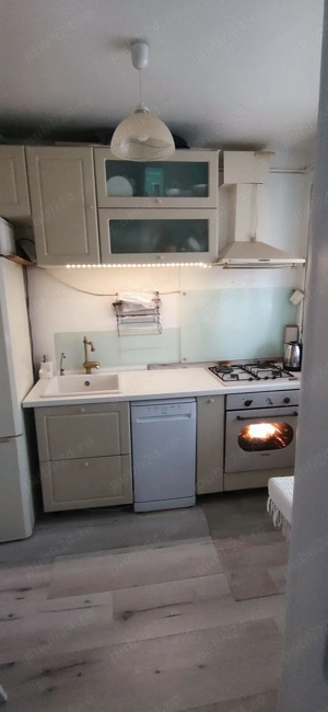 Apartament 2 camere de vanzare Pajura, langa scoala 178 - imagine 2