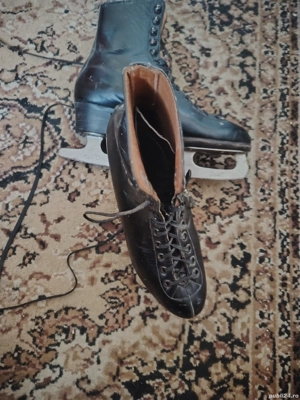 Patine Damă mărimea 39 