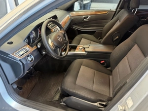 Mercedes-Benz E 220 BlueTEC Break   2015   Automat  - imagine 4