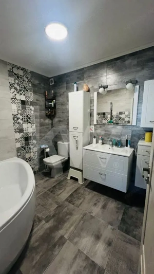 Casă spațioasă, 160 mp, complet utilată și mobilată, preț excelent  - imagine 15