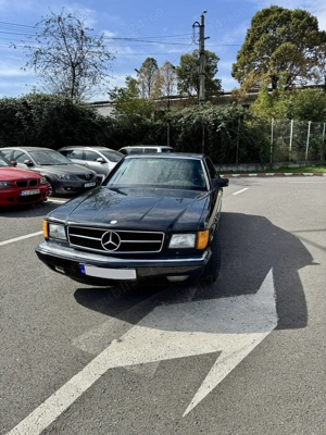 Mercedes Benz SEC 560 Retromobil vehicul istoric C 126 