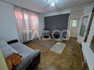 Apartament 2 camere de vanzare etaj intermediar 2 balcon Rahovei Sibiu