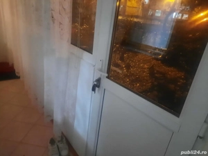 Apartament cu 2 camere in zona Micro 13B - imagine 11