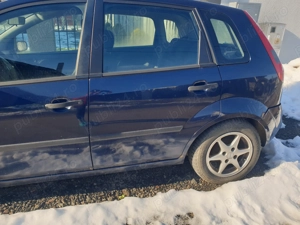 Văd Ford Fiesta  350 EUR0