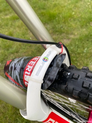 Vând bicicletă specialized demo 8 - imagine 4