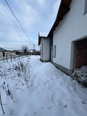 Casă în Tăuții-Măgherăuș – 5 camere, încălzire în pardoseală, teren 6 ari - imagine 3
