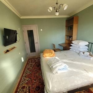 De inchiriat garsoniera in zona Lipovei