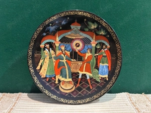 Farfurie de Colecție Ivan's Conquest   Basme Rusești   Bradex