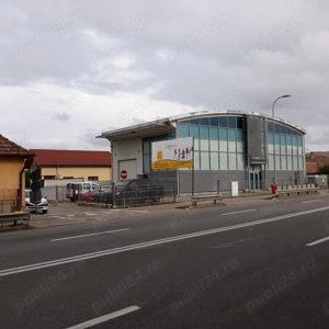 Spatiu comercial showroom de inchiriat