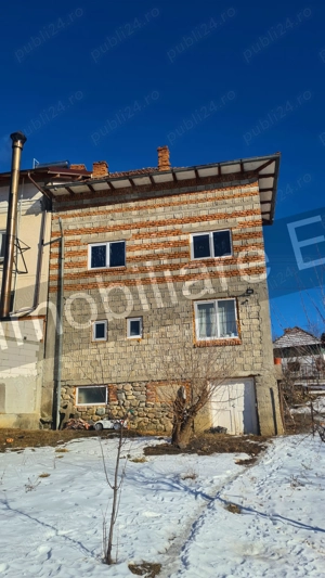  Casă + spațiu comercial + lac de pește, de vânzare ( Vernești Arges ) - imagine 4