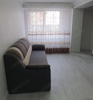 De inchiriat garsoniera in zona Dacia