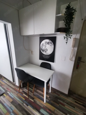 Vand garsoniera renovata complet  - imagine 4
