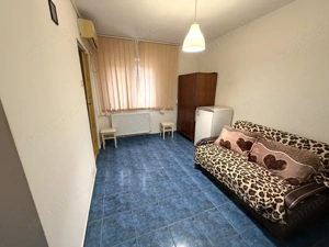 Bld 1 Decembrie 1918 - Str Postavarul - garsoniera - etaj 1/10 - bloc reabilitat